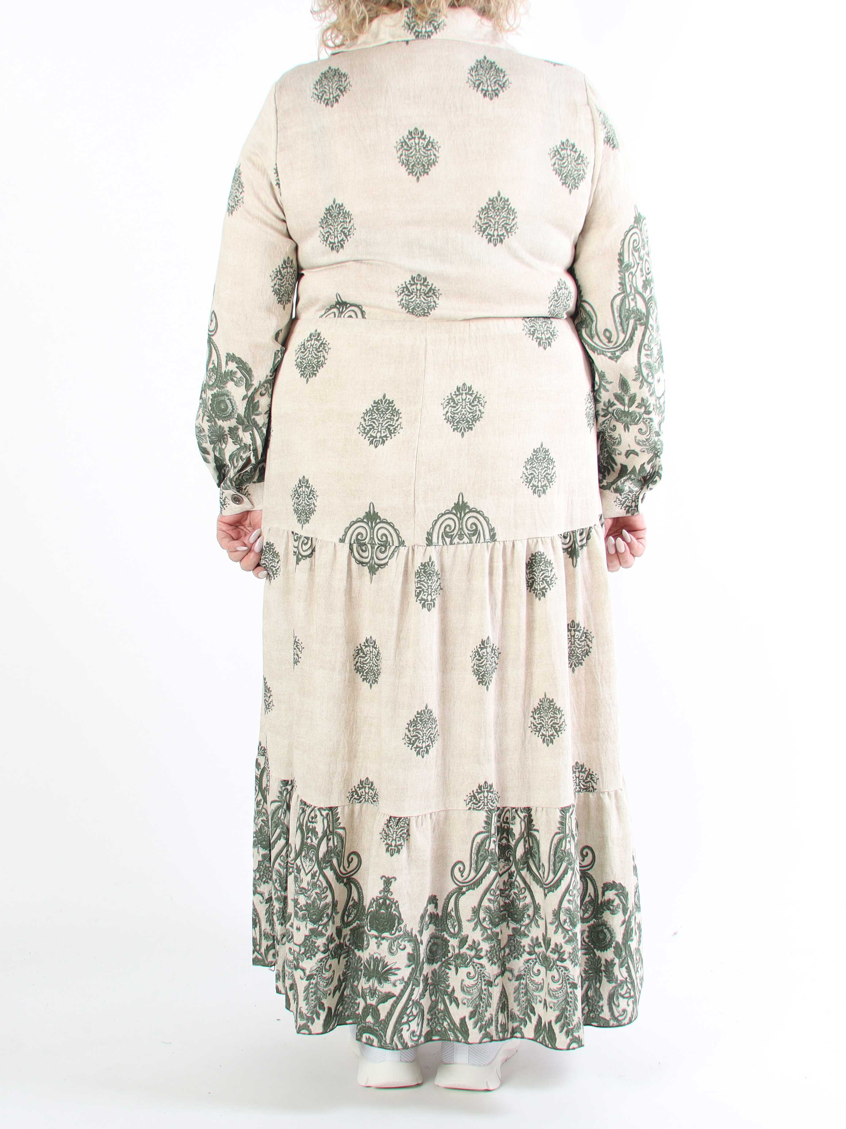 Kira - Lang boheme plus size kjole med mønster